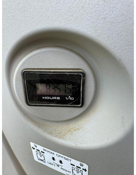 Kobelco SK75 - Minikotró: 3 kép. Kobelco SK75 - Minikotró: 3 kép.