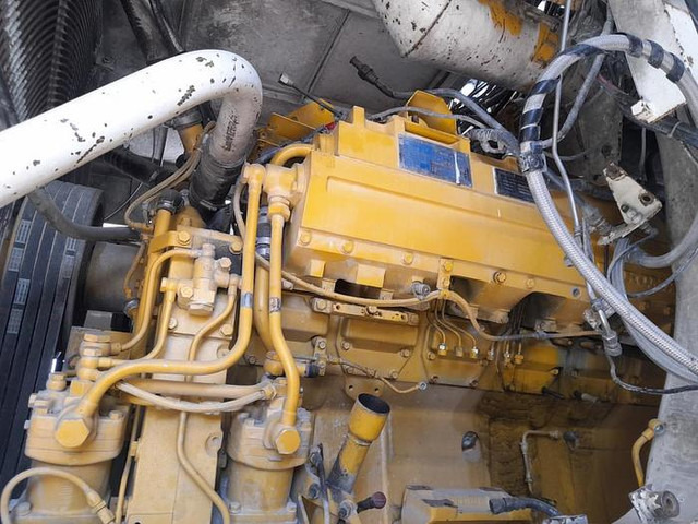 Komatsu SA12V140 - WA800 - HD785 - HD985 - D475 engine - - Motor: 1 kép. Komatsu SA12V140 - WA800 - HD785 - HD985 - D475 engine - - Motor: 1 kép.