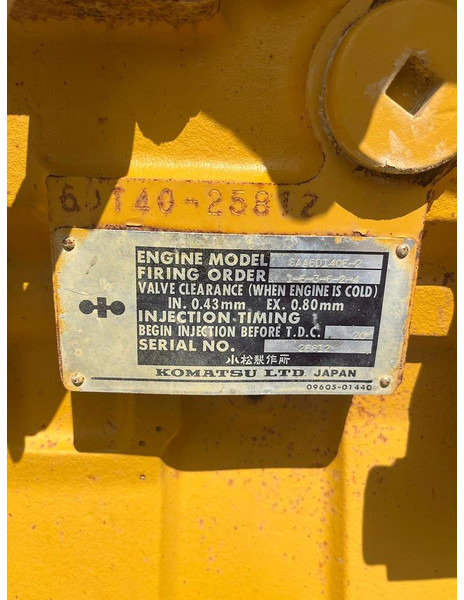 Komatsu SAA6D140E-2 Komatsu engine HD325 - Motor: 5 kép. Komatsu SAA6D140E-2 Komatsu engine HD325 - Motor: 5 kép.