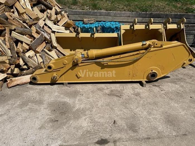 Liebherr  - Univerzális alkatrész - Lánctalpas kotró: 3 kép. Liebherr  - Univerzális alkatrész - Lánctalpas kotró: 3 kép.