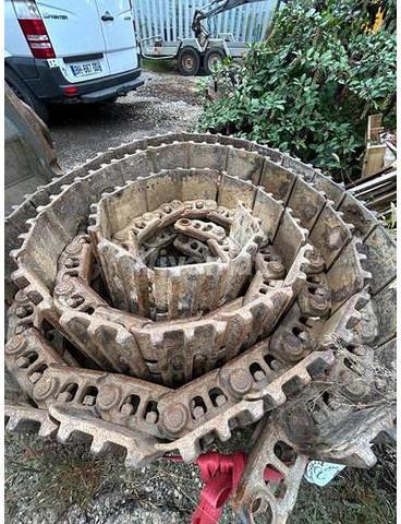 Lánctalp Liebherr R954CHD Li: 12 kép. Lánctalp Liebherr R954CHD Li: 12 kép.