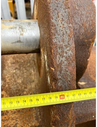 Liebherr SW77 - R954CHD Li - Kotró kanál: 5 kép. Liebherr SW77 - R954CHD Li - Kotró kanál: 5 kép.