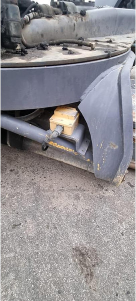 New Holland F 106.6 - Gréder: 4 kép. New Holland F 106.6 - Gréder: 4 kép.