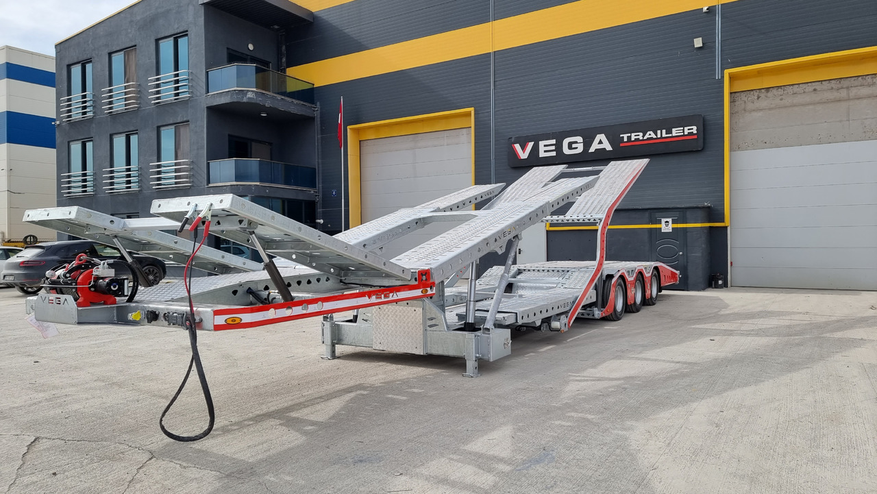 Alpha (3 Axle Truck Transport) - Félpótkocsi autószállító: 2 kép. Alpha (3 Axle Truck Transport) - Félpótkocsi autószállító: 2 kép.