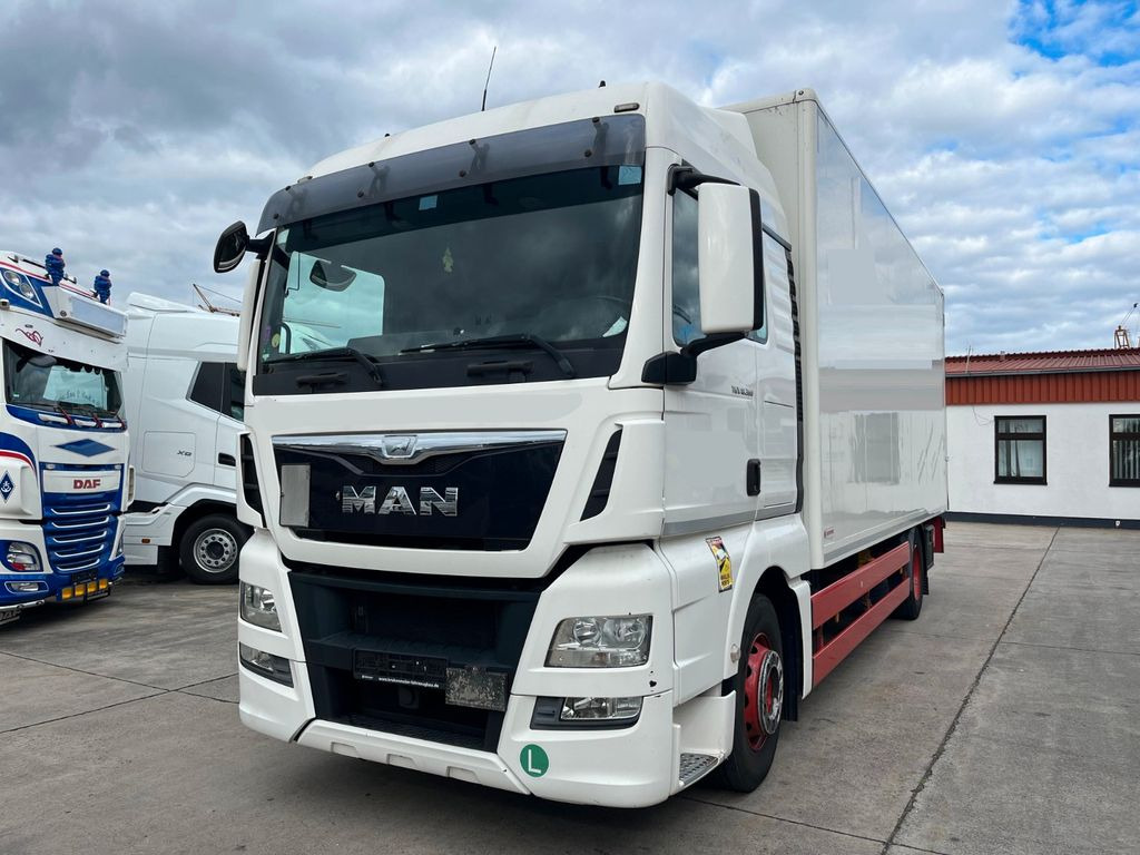 MAN TGX 18.360 * LBW 3t BÄR * STANDKLIMA * NAVI * - Dobozos felépítményű teherautó: 1 kép. MAN TGX 18.360 * LBW 3t BÄR * STANDKLIMA * NAVI * - Dobozos felépítményű teherautó: 1 kép.