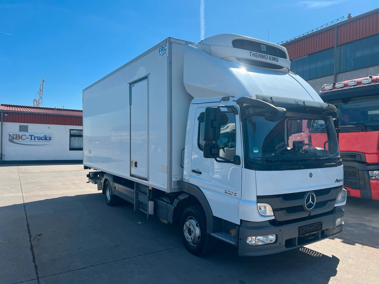 Mercedes-Benz Atego 1224 * KLIMA * THERMO KING * BÄR 1,5t * - Hűtős teherautó: 3 kép. Mercedes-Benz Atego 1224 * KLIMA * THERMO KING * BÄR 1,5t * - Hűtős teherautó: 3 kép.