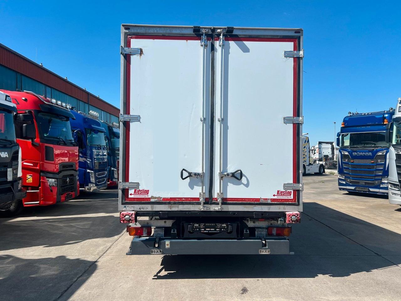 Mercedes-Benz Atego 1224 * KLIMA * THERMO KING * BÄR 1,5t * - Hűtős teherautó: 5 kép. Mercedes-Benz Atego 1224 * KLIMA * THERMO KING * BÄR 1,5t * - Hűtős teherautó: 5 kép.