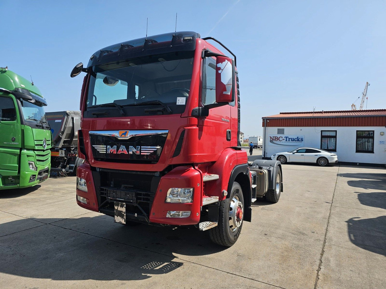 MAN TGS 18.500*HYDRO-DRIVE * STANDHZ. * KLIMA * NAV - Nyergesvontató: 1 kép. MAN TGS 18.500*HYDRO-DRIVE * STANDHZ. * KLIMA * NAV - Nyergesvontató: 1 kép.