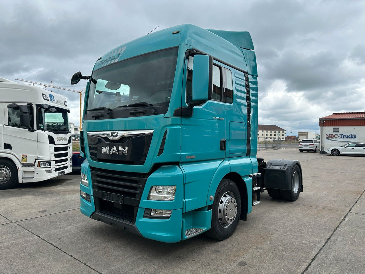 MAN TGX 18.420 * BL * ACC-SPUR-ASST * RETARDER * TÜV - Nyergesvontató: 4 kép. MAN TGX 18.420 * BL * ACC-SPUR-ASST * RETARDER * TÜV - Nyergesvontató: 4 kép.