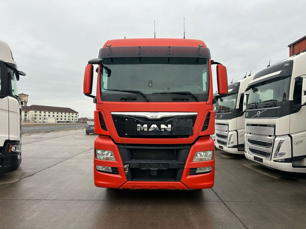 MAN TGX 18.440 * RETARDER*STANDKLIMA*ALCOA*KIPPHYDRA - Nyergesvontató: 2 kép. MAN TGX 18.440 * RETARDER*STANDKLIMA*ALCOA*KIPPHYDRA - Nyergesvontató: 2 kép.