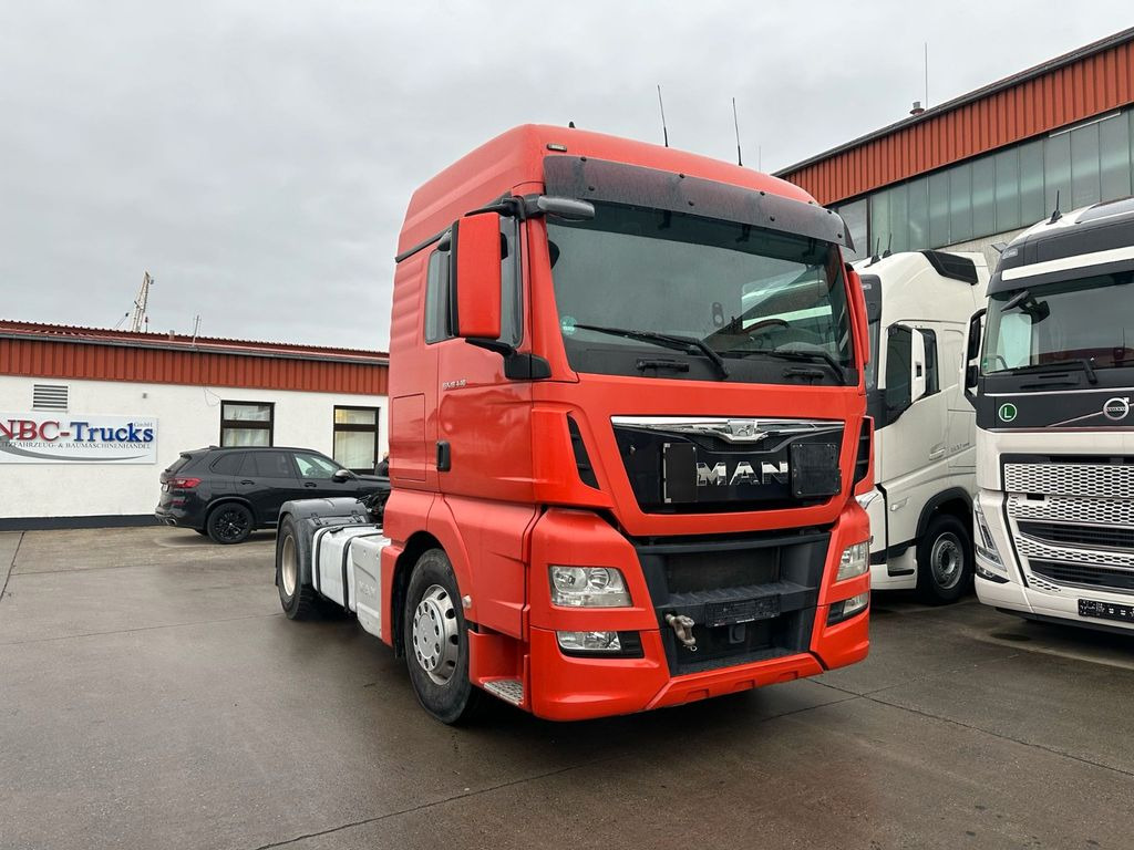 MAN TGX 18.440 * RETARDER*STANDKLIMA*ALCOA*KIPPHYDRA - Nyergesvontató: 1 kép. MAN TGX 18.440 * RETARDER*STANDKLIMA*ALCOA*KIPPHYDRA - Nyergesvontató: 1 kép.