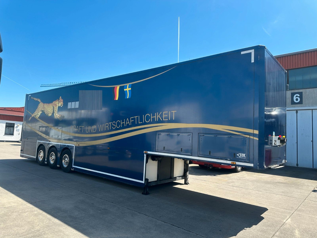 Van Eck PT-3ZI * MOTORSPORT * RACING * DOPPELDECKER *TÜV - Félpótkocsi dobozos: 1 kép. Van Eck PT-3ZI * MOTORSPORT * RACING * DOPPELDECKER *TÜV - Félpótkocsi dobozos: 1 kép.