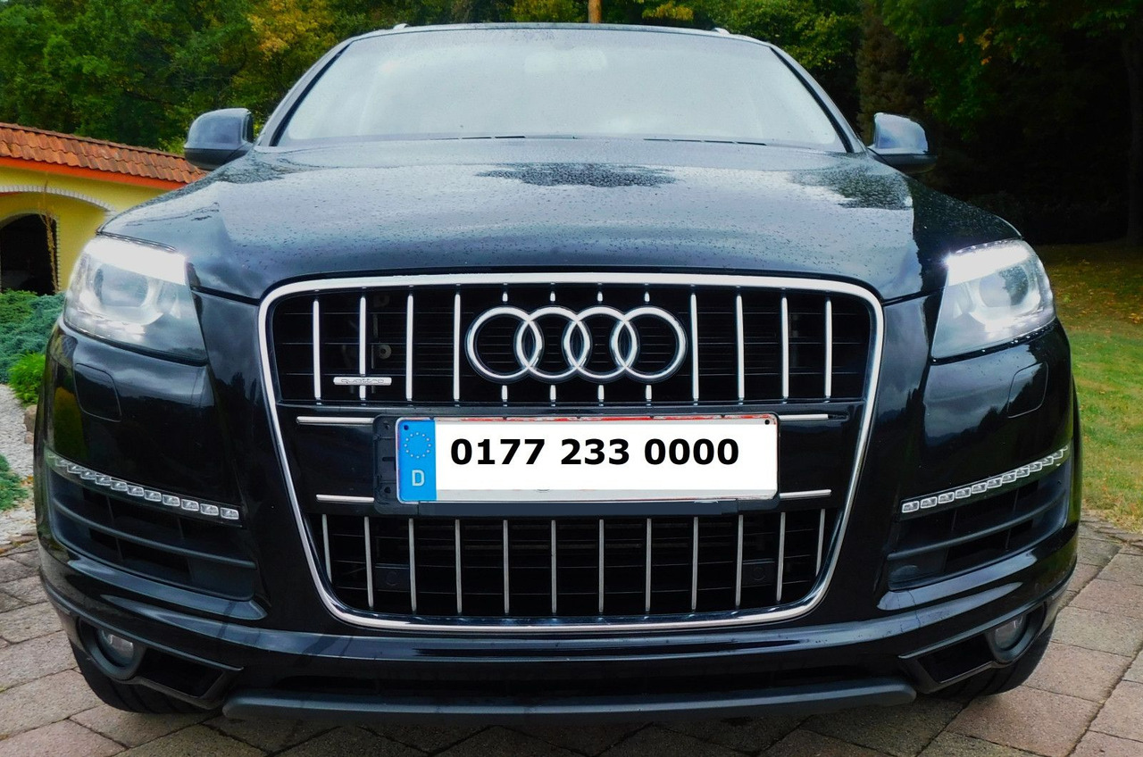 Audi Q7 3.0TFSI 7-Sitzer perfect for UA Export - Terepjáró/ SUV: 1 kép. Audi Q7 3.0TFSI 7-Sitzer perfect for UA Export - Terepjáró/ SUV: 1 kép.