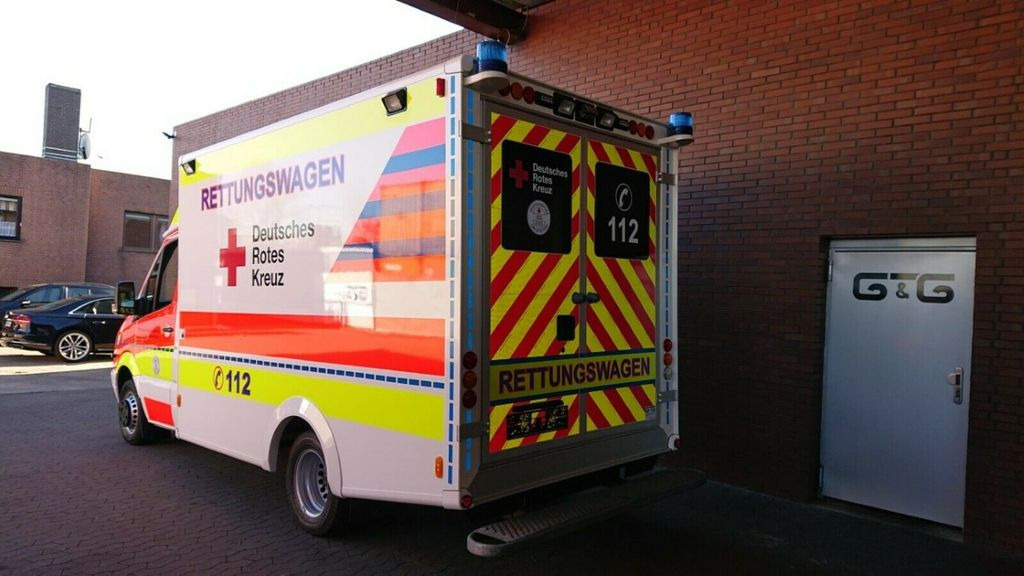 Mercedes-Benz Sprinter 516 // 1 J Garantie // Mercedes-Benz Sprinter 516 // 1 J Garantie // - Mentőautó: 5 kép. Mercedes-Benz Sprinter 516 // 1 J Garantie // Mercedes-Benz Sprinter 516 // 1 J Garantie // - Mentőautó: 5 kép.