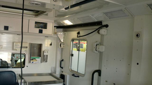 Mercedes-Benz Sprinter 516 CDI 4x4 WAS Koffer // Garantie // Mercedes-Benz Sprinter 516 CDI 4x4 WAS Koffer // Garantie // - Mentőautó: 4 kép. Mercedes-Benz Sprinter 516 CDI 4x4 WAS Koffer // Garantie // Mercedes-Benz Sprinter 516 CDI 4x4 WAS Koffer // Garantie // - Mentőautó: 4 kép.