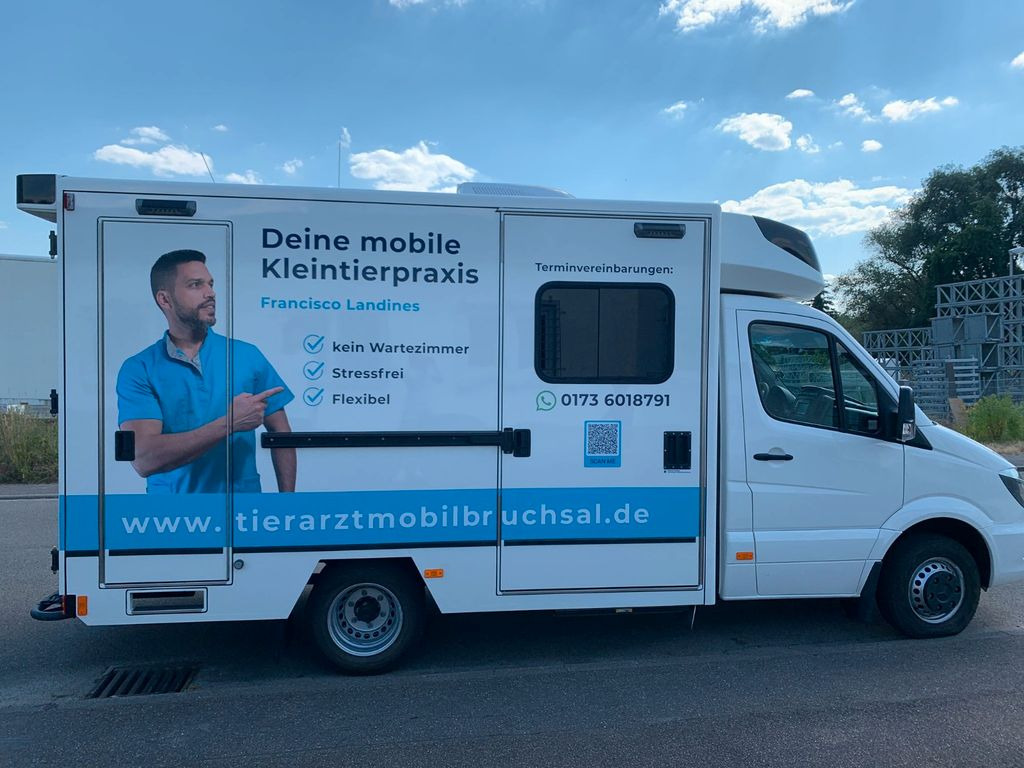 Mercedes-Benz Sprinter 519 Tierarzt Garantie Mercedes-Benz Sprinter 519 Tierarzt Garantie - Mentőautó: 2 kép. Mercedes-Benz Sprinter 519 Tierarzt Garantie Mercedes-Benz Sprinter 519 Tierarzt Garantie - Mentőautó: 2 kép.