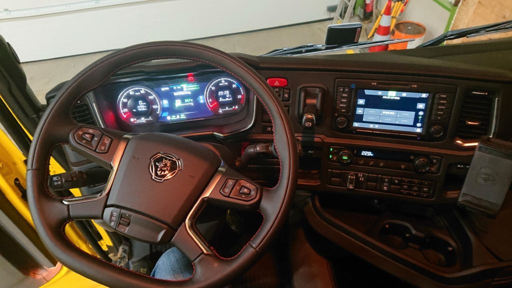 Vontató Scania R 660 G&G LKW Berger / Wrecker Scania R 660 G&G LKW Berger / Wrecker: 17 kép.