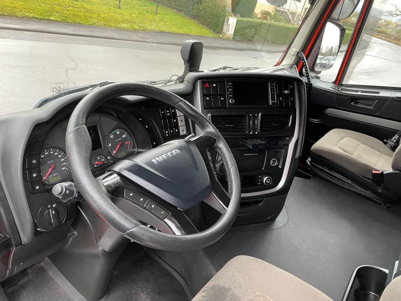 Ponyvás teherautó Iveco Stralis AS260S42Y/FP GV Euro6 Intarder Klima AHK Iveco Stralis AS260S42Y/FP GV Euro6 Intarder Klima AHK: 11 kép.