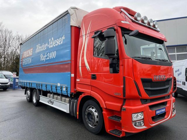 Iveco Stralis AS260S42Y/FP GV Euro6 Intarder Klima AHK - Ponyvás teherautó: 2 kép. Iveco Stralis AS260S42Y/FP GV Euro6 Intarder Klima AHK - Ponyvás teherautó: 2 kép.