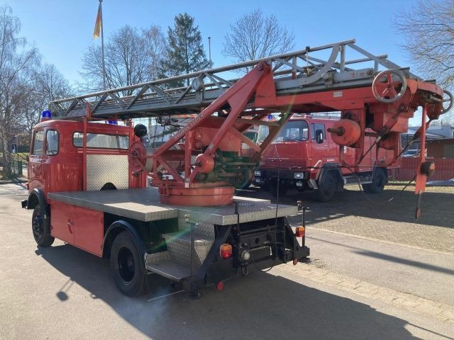 Magirus-Deutz K.H.D. 70D6F "Eicher" - Tűzoltóautó: 5 kép. Magirus-Deutz K.H.D. 70D6F "Eicher" - Tűzoltóautó: 5 kép.