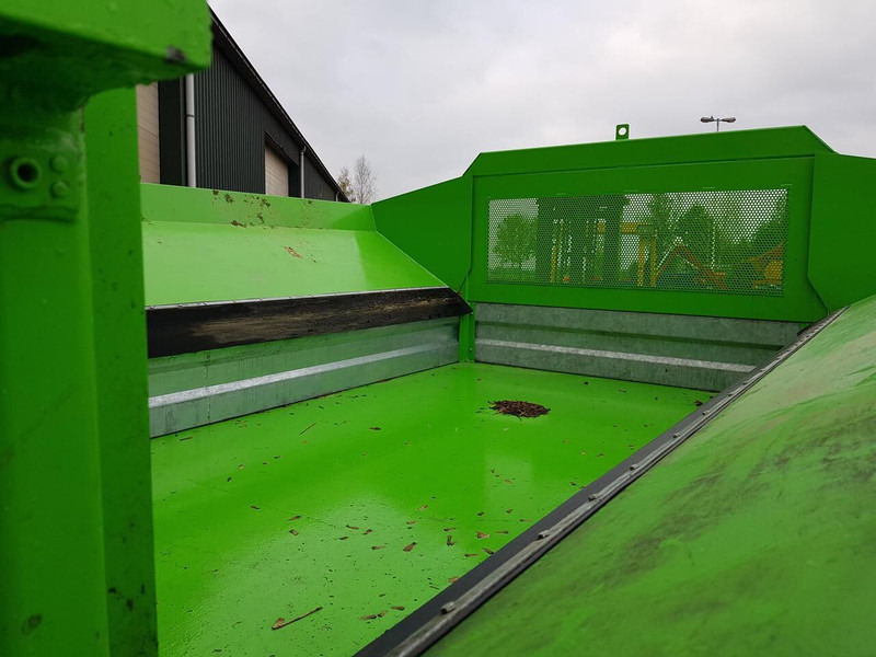 Agomac slootvuilkipper - Pótkocsi billenőplatós: 3 kép. Agomac slootvuilkipper - Pótkocsi billenőplatós: 3 kép.