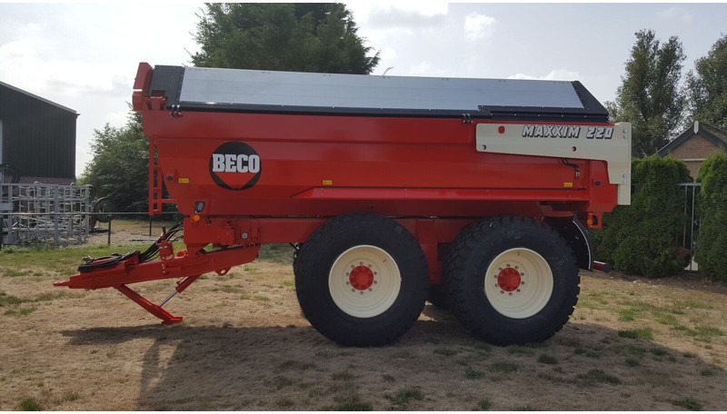 Beco Maxxim 220 - Pótkocsi billenőplatós: 5 kép. Beco Maxxim 220 - Pótkocsi billenőplatós: 5 kép.