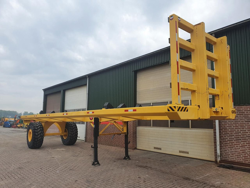 Buiscar buizentrailer - Félpótkocsi cserefelépítményes: 2 kép. Buiscar buizentrailer - Félpótkocsi cserefelépítményes: 2 kép.