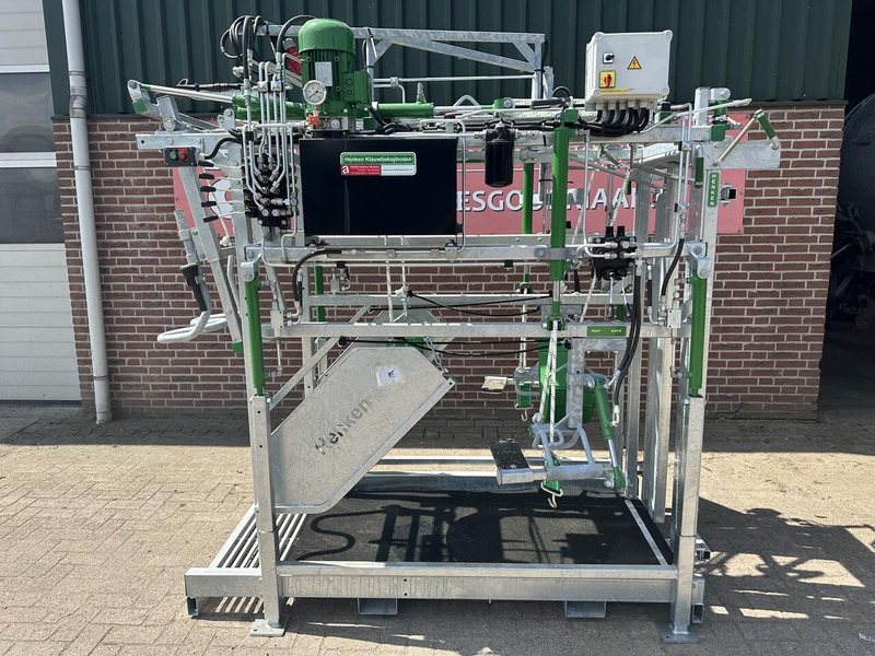 HENKEN type L hydra - Állattartás gépei: 3 kép. HENKEN type L hydra - Állattartás gépei: 3 kép.