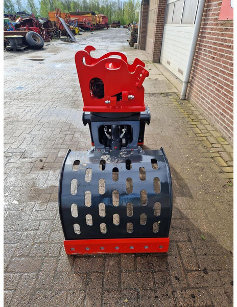 Heuss CW10 GSR10 700 - Polip kanál - Építőipari gépek: 4 kép. Heuss CW10 GSR10 700 - Polip kanál - Építőipari gépek: 4 kép.