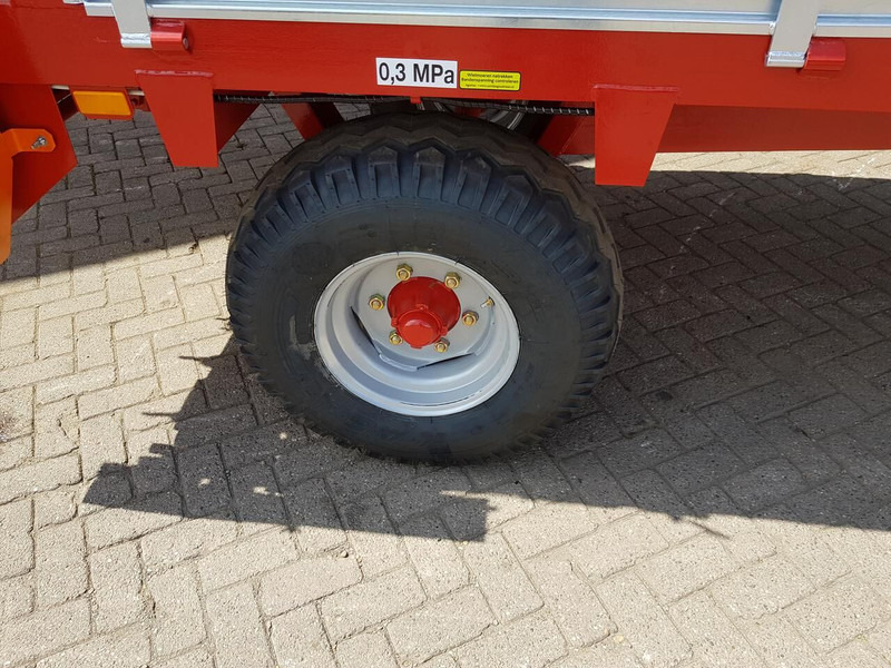 MINI Mini meststrooier 5T - Szervestrágyaszóró: 3 kép. MINI Mini meststrooier 5T - Szervestrágyaszóró: 3 kép.
