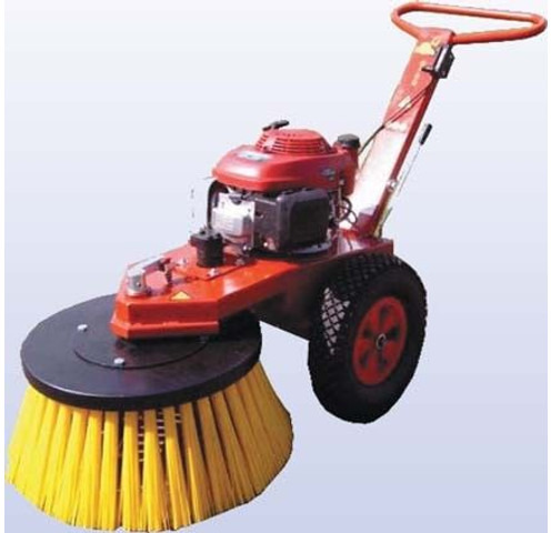 MOTOR veegmachine GS 0700R - Utcaseprő gép: 1 kép. MOTOR veegmachine GS 0700R - Utcaseprő gép: 1 kép.