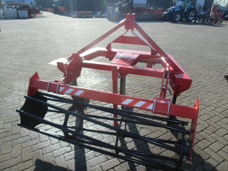 N4255 Woelpoot - 3 tands - Kultivátor: 2 kép. N4255 Woelpoot - 3 tands - Kultivátor: 2 kép.