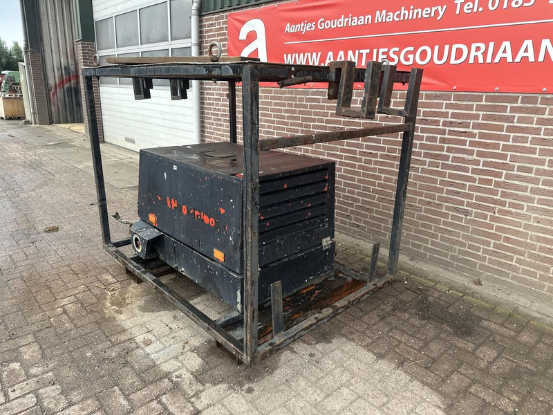 Onbekend - Légkompresszor: 2 kép. Onbekend - Légkompresszor: 2 kép.