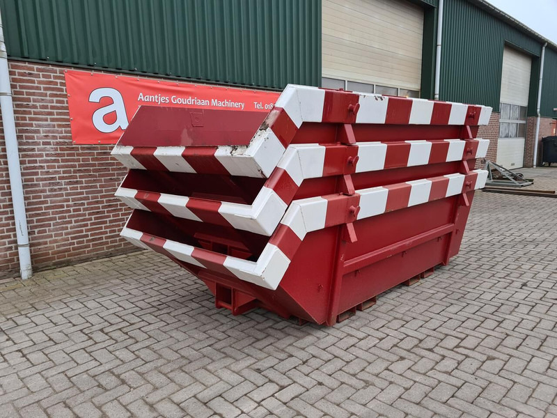 Onbekend Portaalbak - Sittes konténer: 3 kép. Onbekend Portaalbak - Sittes konténer: 3 kép.