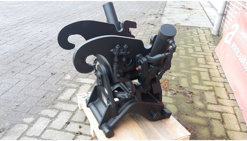 Pladdet kantelstuk cw10 - Tiltrotátor - Építőipari gépek: 3 kép. Pladdet kantelstuk cw10 - Tiltrotátor - Építőipari gépek: 3 kép.