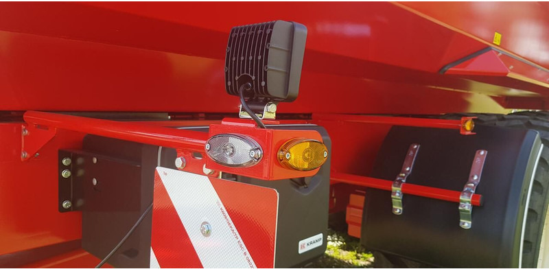 Beco maxxim 260 - Pótkocsi: 5 kép. Beco maxxim 260 - Pótkocsi: 5 kép.