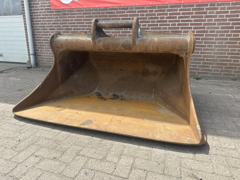 Slotenbak S70 - Nieuw - Kanál - Kotrógép: 5 kép. Slotenbak S70 - Nieuw - Kanál - Kotrógép: 5 kép.