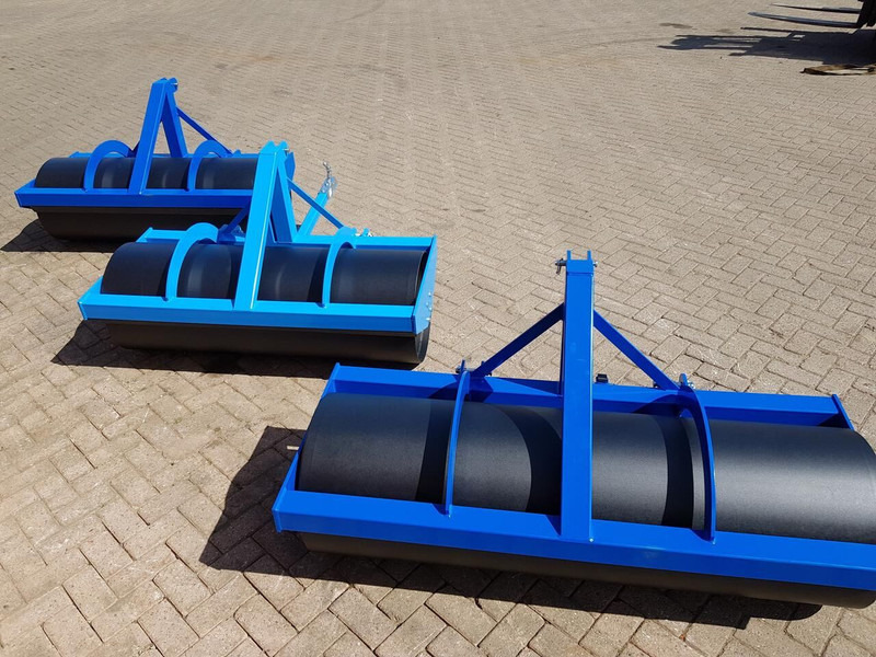 Landrol LR 160 - Mezőgazdasági hengerek: 5 kép. Landrol LR 160 - Mezőgazdasági hengerek: 5 kép.