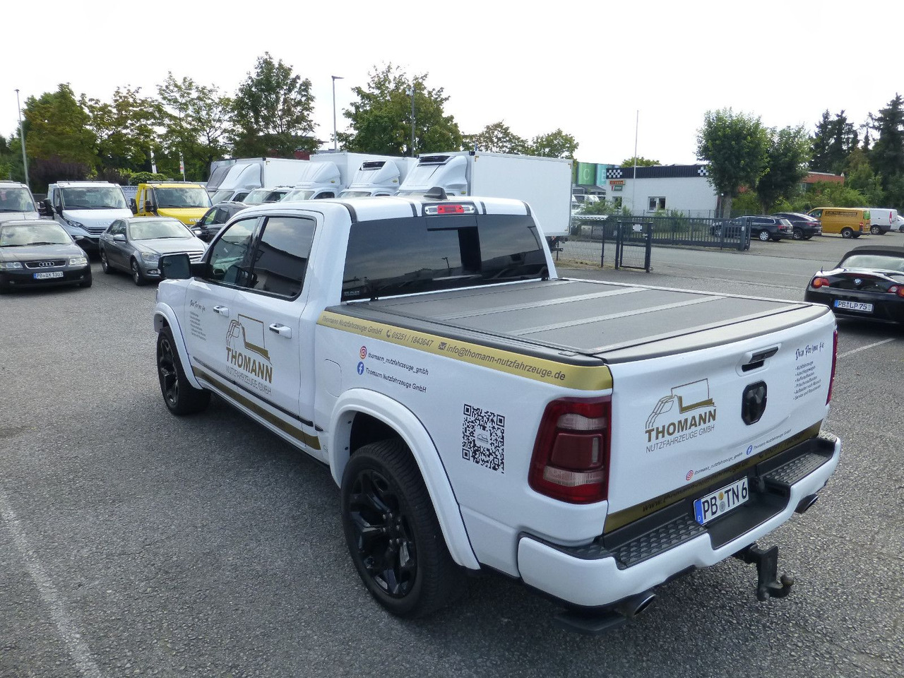 Dodge RAM HEMI Limited 5.7 PRINS LPG Luftfederung - Terepjáró/ SUV: 5 kép. Dodge RAM HEMI Limited 5.7 PRINS LPG Luftfederung - Terepjáró/ SUV: 5 kép.