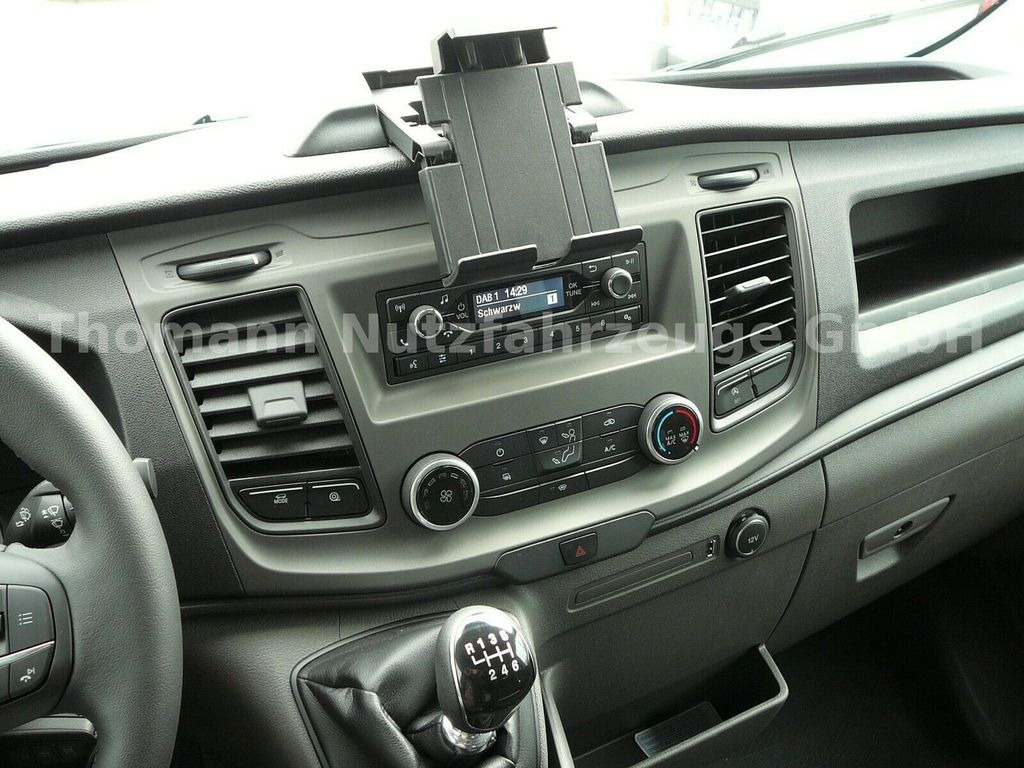 Új Dobozos kisteherautó Ford Transit Koffer Ladebordwand Klima Temp. DAB: 22 kép.