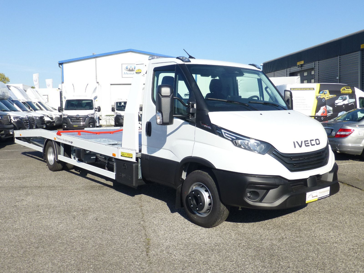 Iveco DAILY 70C21 Festplateau Alu Premium Automatik - Vontató: 1 kép. Iveco DAILY 70C21 Festplateau Alu Premium Automatik - Vontató: 1 kép.