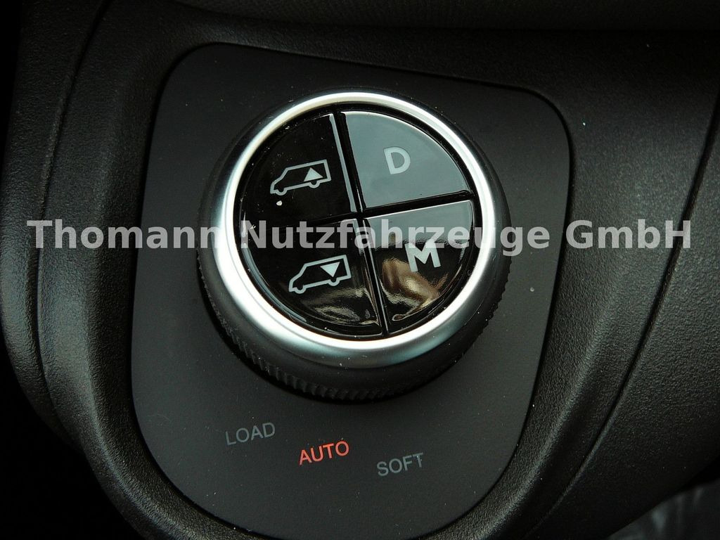 Új Vontató, Kisteherautó Iveco DAILY 72C18 Schiebeplateu Hubbrille Luftfed Navi Iveco DAILY 72C18 Schiebeplateu Hubbrille Luftfed Navi: 19 kép.