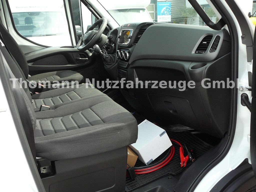 Új Vontató, Kisteherautó Iveco DAILY 72C18 Schiebeplateu Hubbrille Luftfed Navi Iveco DAILY 72C18 Schiebeplateu Hubbrille Luftfed Navi: 13 kép.