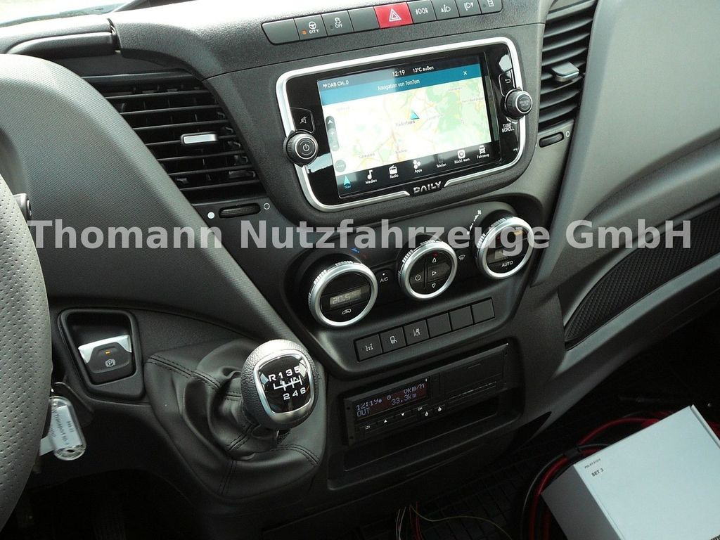 Új Vontató, Kisteherautó Iveco DAILY 72C18 Schiebeplateu Hubbrille Luftfed Navi Iveco DAILY 72C18 Schiebeplateu Hubbrille Luftfed Navi: 16 kép.