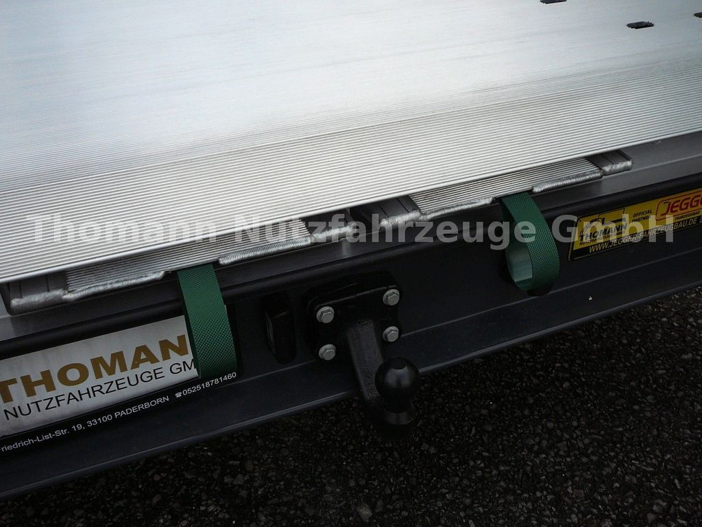 Új Autószállító teherautó, Kisteherautó Iveco Daily 35S18 Autotransporter Aut. Luftfed. NAVI: 8 kép.