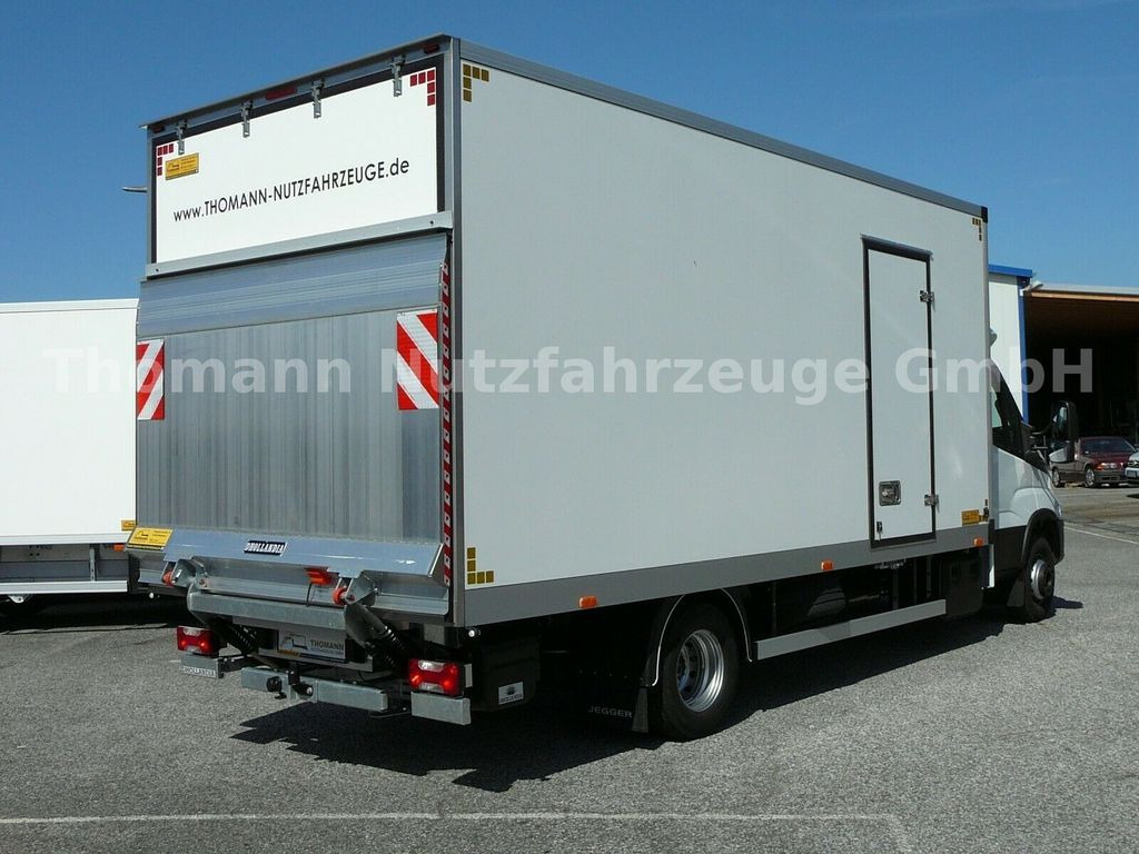 Iveco Daily 70C18H Koffer LBW Klimaaut. - Dobozos kisteherautó: 5 kép. Iveco Daily 70C18H Koffer LBW Klimaaut. - Dobozos kisteherautó: 5 kép.