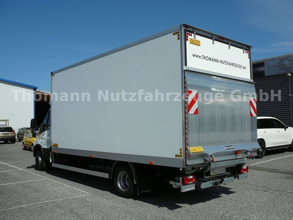 Iveco Daily 70C18H Koffer LBW Klimaaut. - Dobozos kisteherautó: 4 kép. Iveco Daily 70C18H Koffer LBW Klimaaut. - Dobozos kisteherautó: 4 kép.