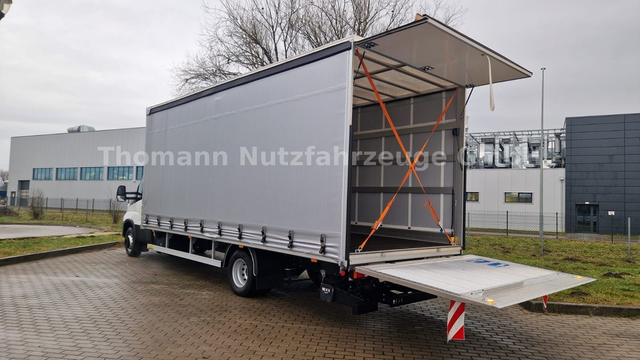 Iveco Daily 70C18H Pritsche Plane 1000KG LBW Luftfeder Iveco Daily 70C18H Pritsche Plane 1000KG LBW Luftfeder - Ponyvás kisteherautó: 2 kép. Iveco Daily 70C18H Pritsche Plane 1000KG LBW Luftfeder Iveco Daily 70C18H Pritsche Plane 1000KG LBW Luftfeder - Ponyvás kisteherautó: 2 kép.