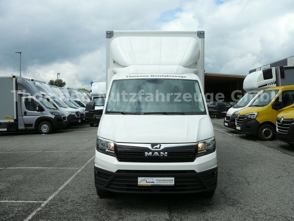 MAN TGE 3.180 Koffer Ladebordwand - Dobozos kisteherautó: 3 kép. MAN TGE 3.180 Koffer Ladebordwand - Dobozos kisteherautó: 3 kép.