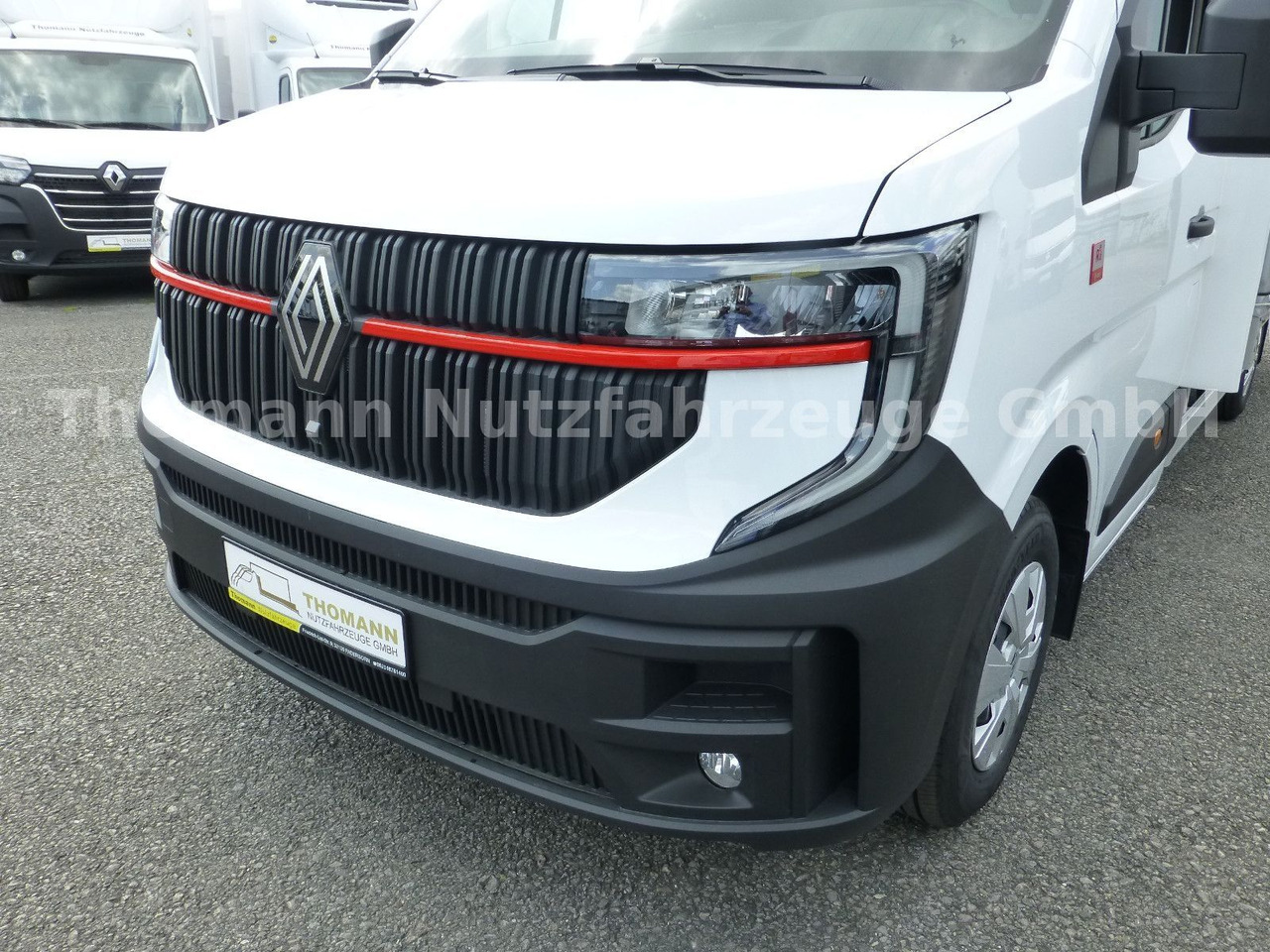 Ponyvás kisteherautó Renault NEW Master Pritsche Plane Schlafkabine: 14 kép. Ponyvás kisteherautó Renault NEW Master Pritsche Plane Schlafkabine: 14 kép.